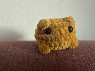 Malá žabka okrová